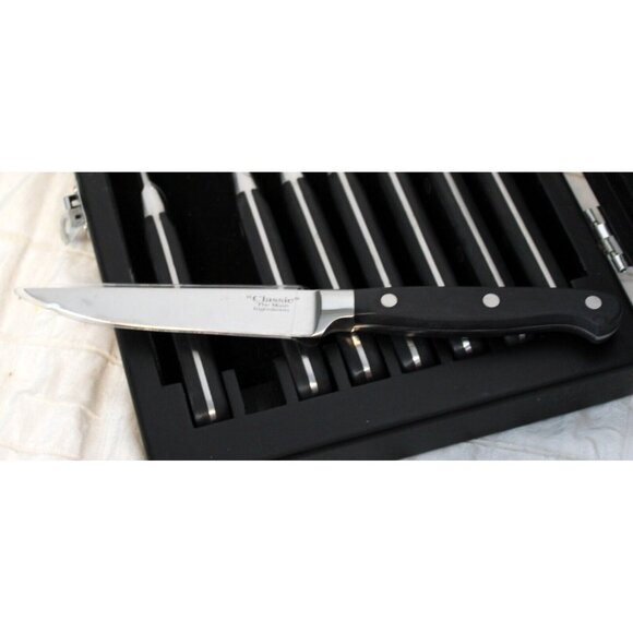 The Main Ingredients Steak Table Knife Set of 8 in Black Storage Box Sleeves - Picture 3 of 8